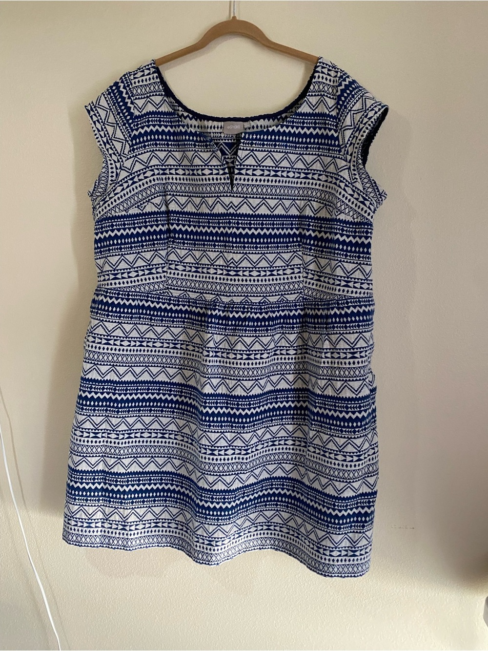 eshakti Blue & White Pattern Dress